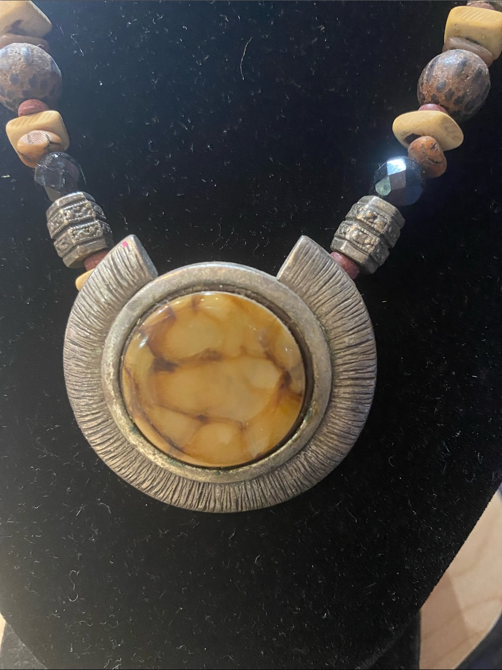 Chicos Necklace - Picture 2 of 4